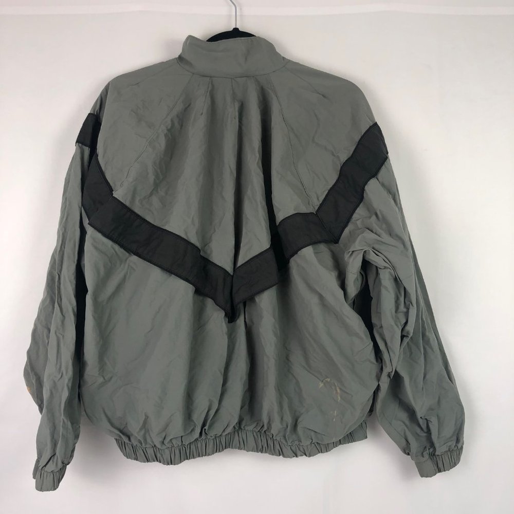 U.S. ARMY PT JACKET MENS SIZE MED SHORT